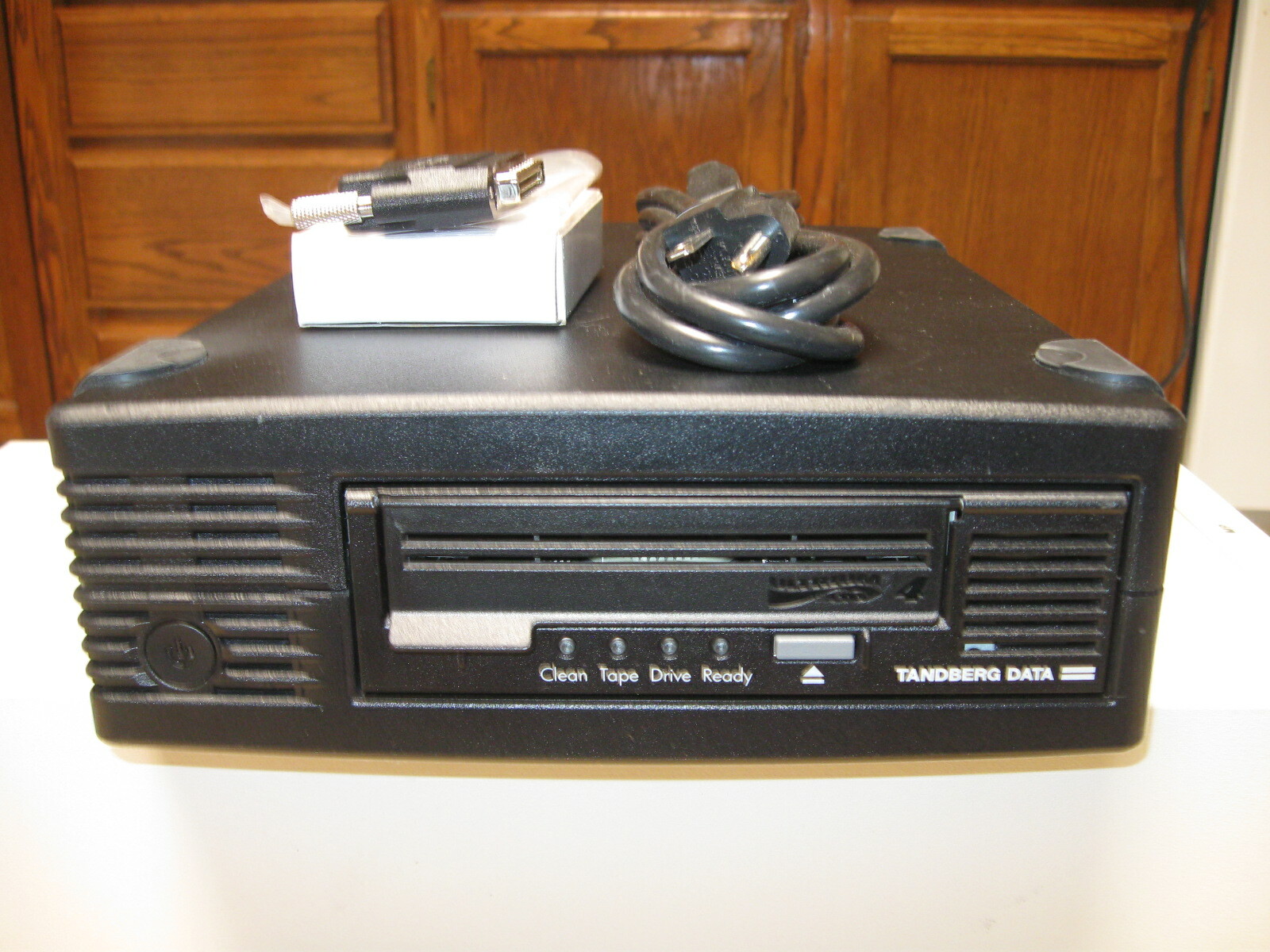 Tandberg 3503-LTO Ultrium LTO4 HH LVD SCSI External Tape Drive EB656B#351 