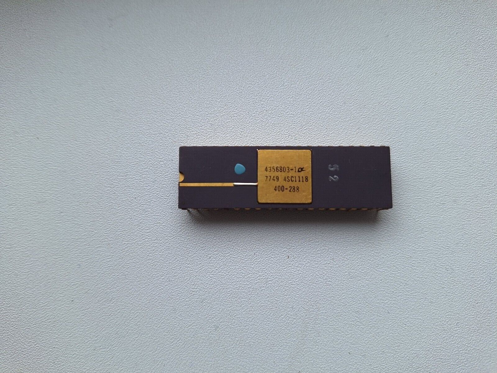 4356803-1 4356802 very rare 1977 Zilog Z80 era GOLD unknown vintage CPU