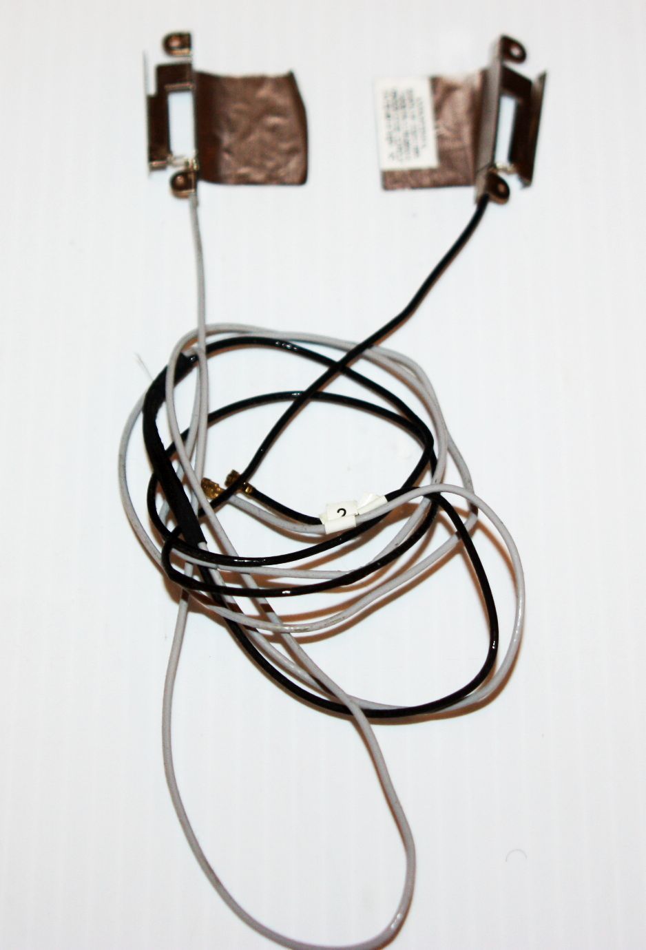 GENUINE 15.6" INTERNAL LID WIRELESS ANTENNA/CABLES-COMPAQ/HP CQ56/G56 LAPTOP