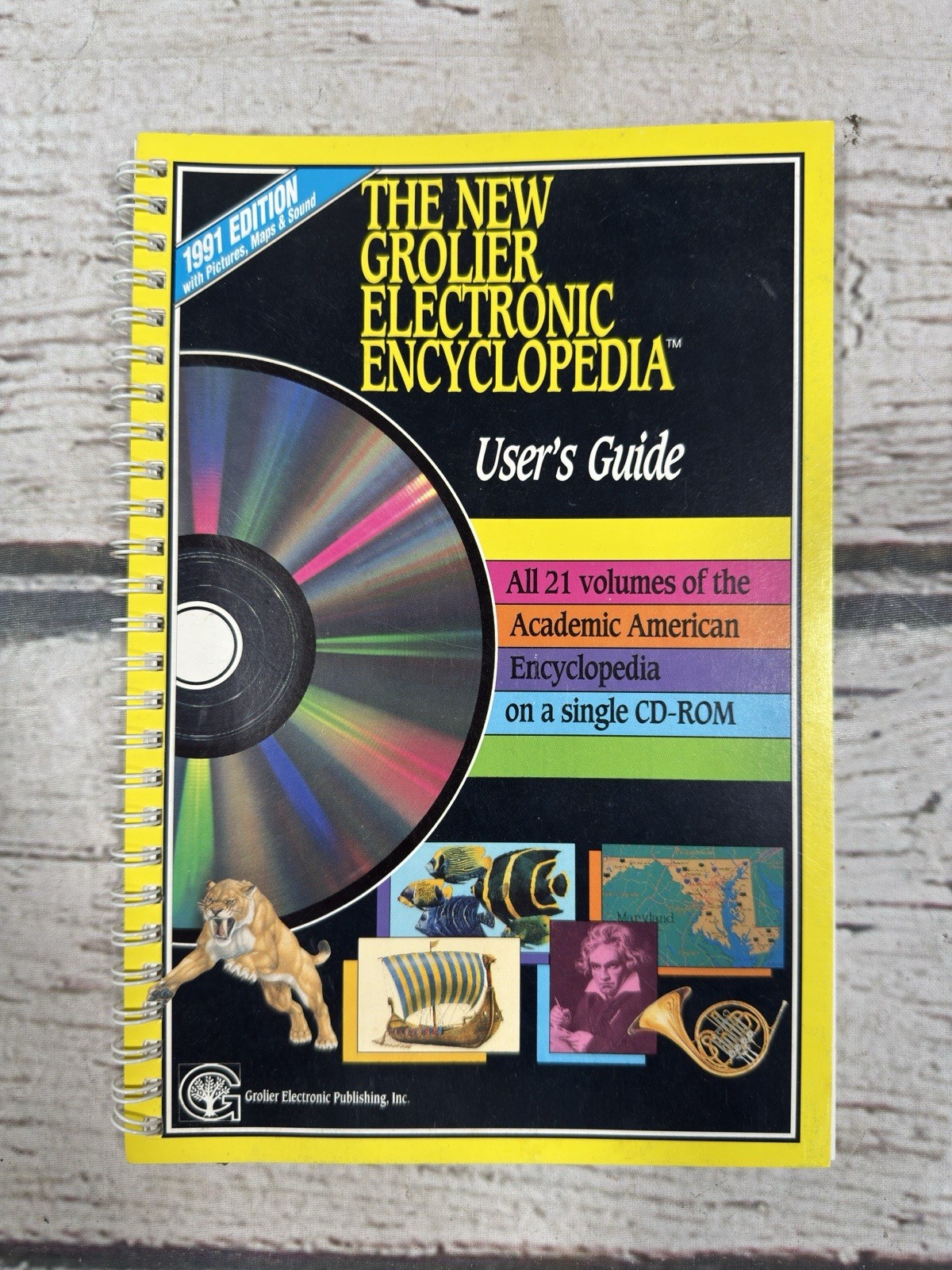 The New Grolier Electronic Encyclopedia User's Guide IBM VTG 1991 Paperback Book