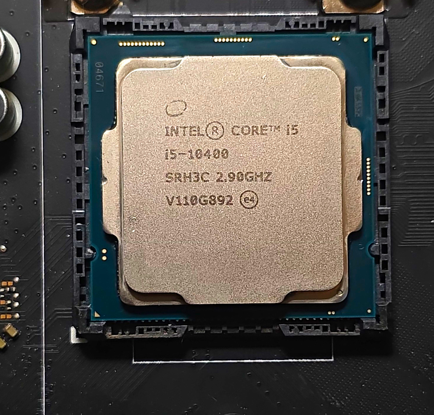 MAKE AN OFFER Intel Core i5-10400 6-Core 2.90GHz LGA1200 CPU 12MB L3 SRH3C