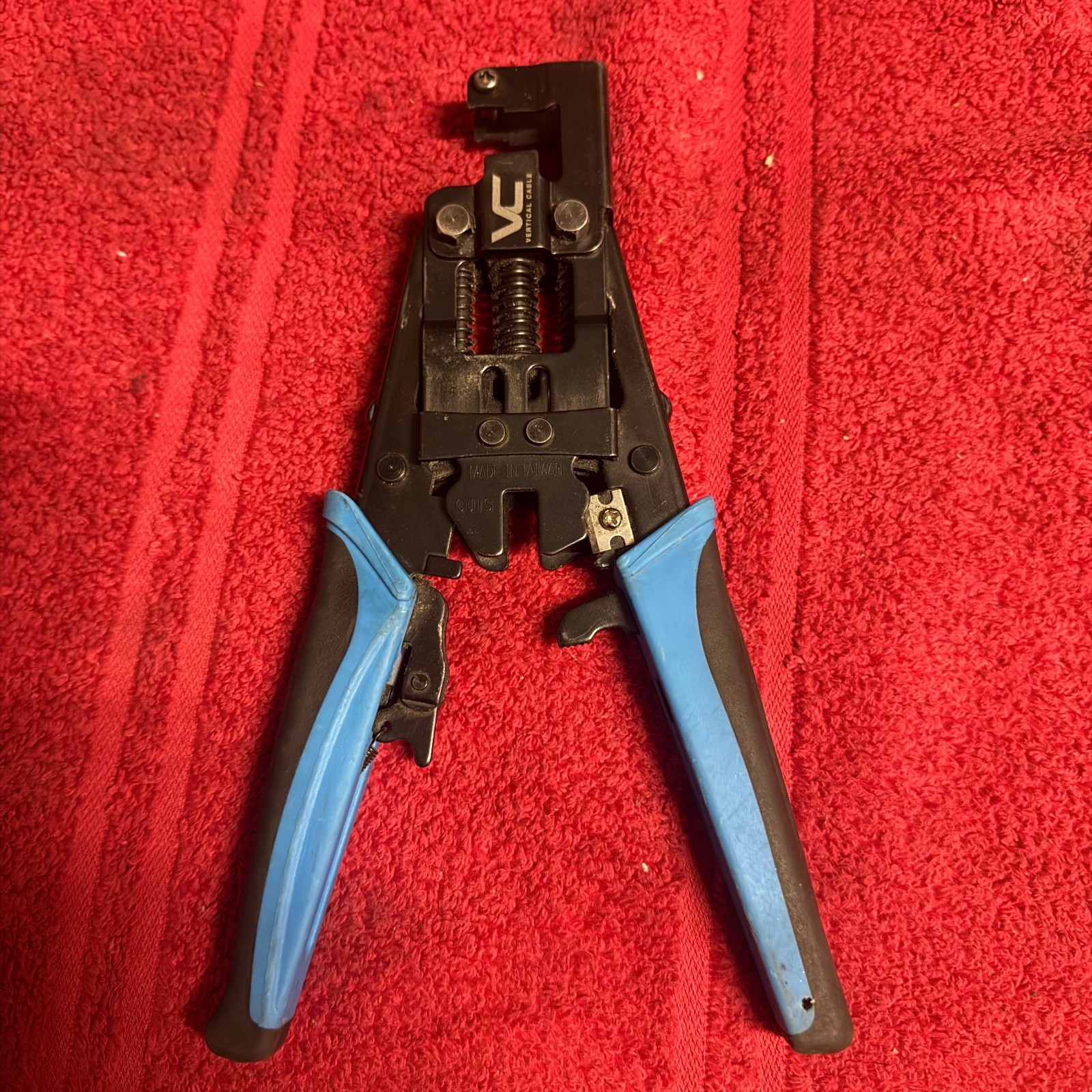 Vertical Cable V-Max 1-Punch Down Termination Tool Used