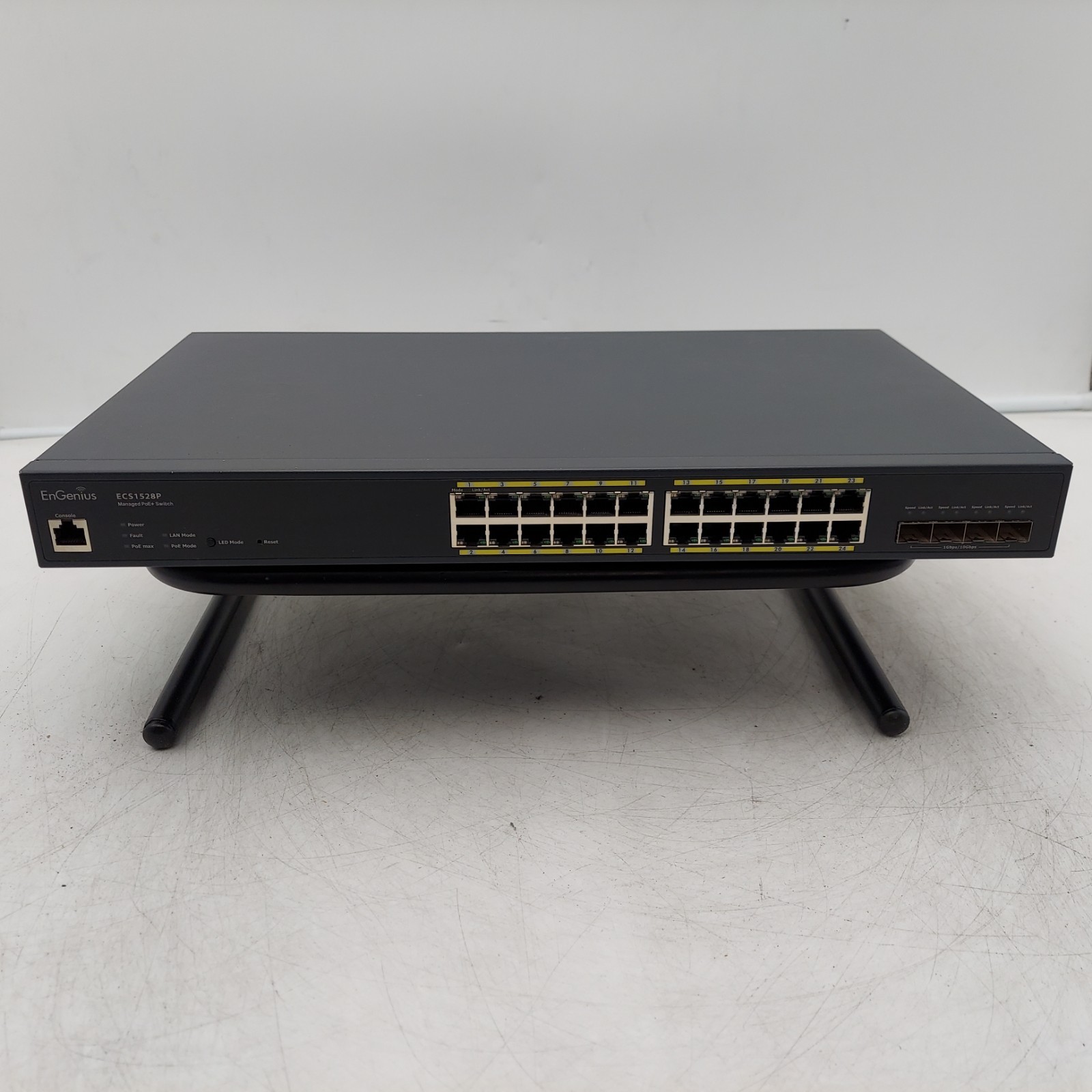Engenius ECS1528P Switch 24-Port Gigabit L2+ Managed PoE+