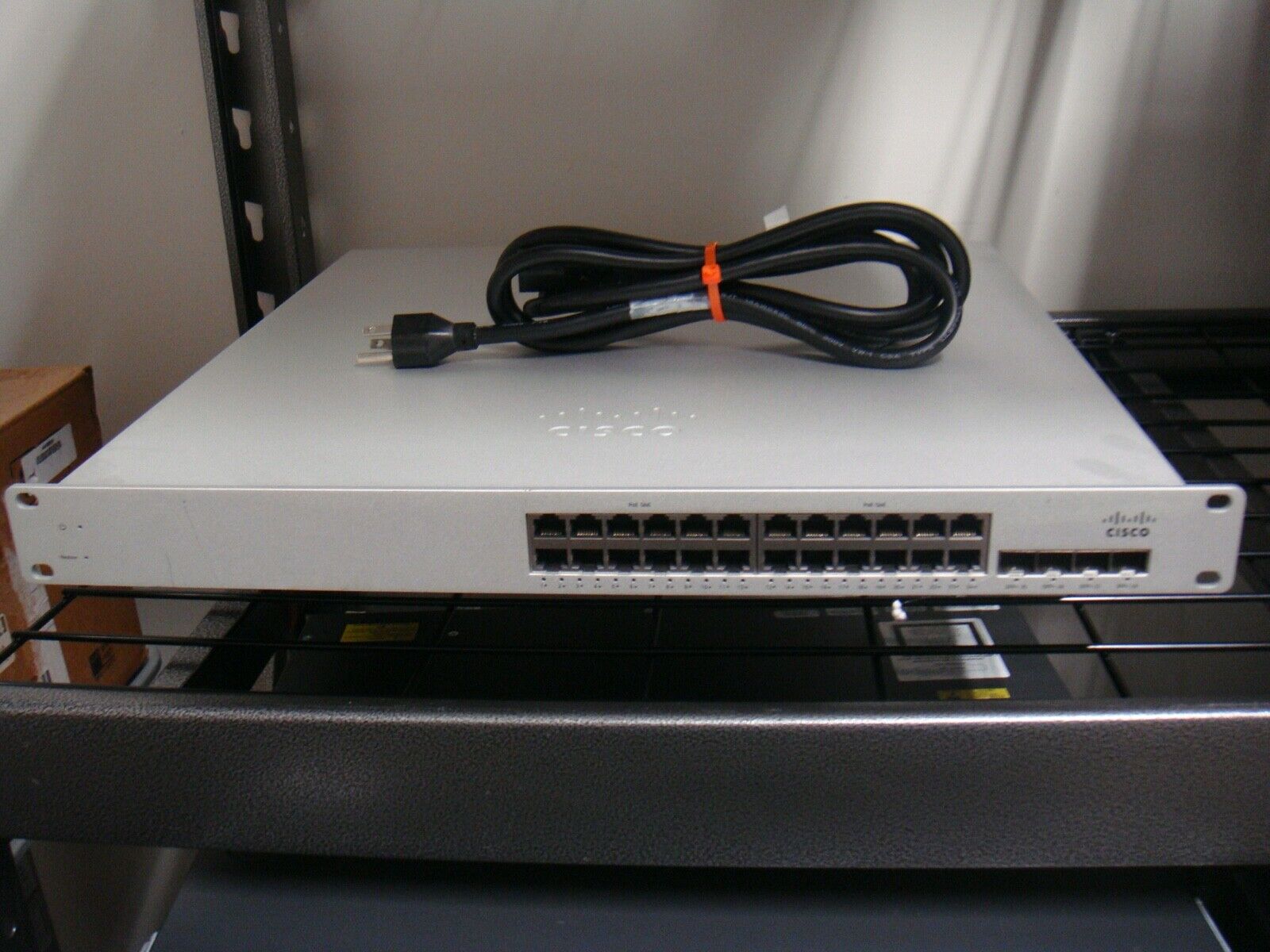 CLAIMED Cisco Meraki MS320-24P-HW