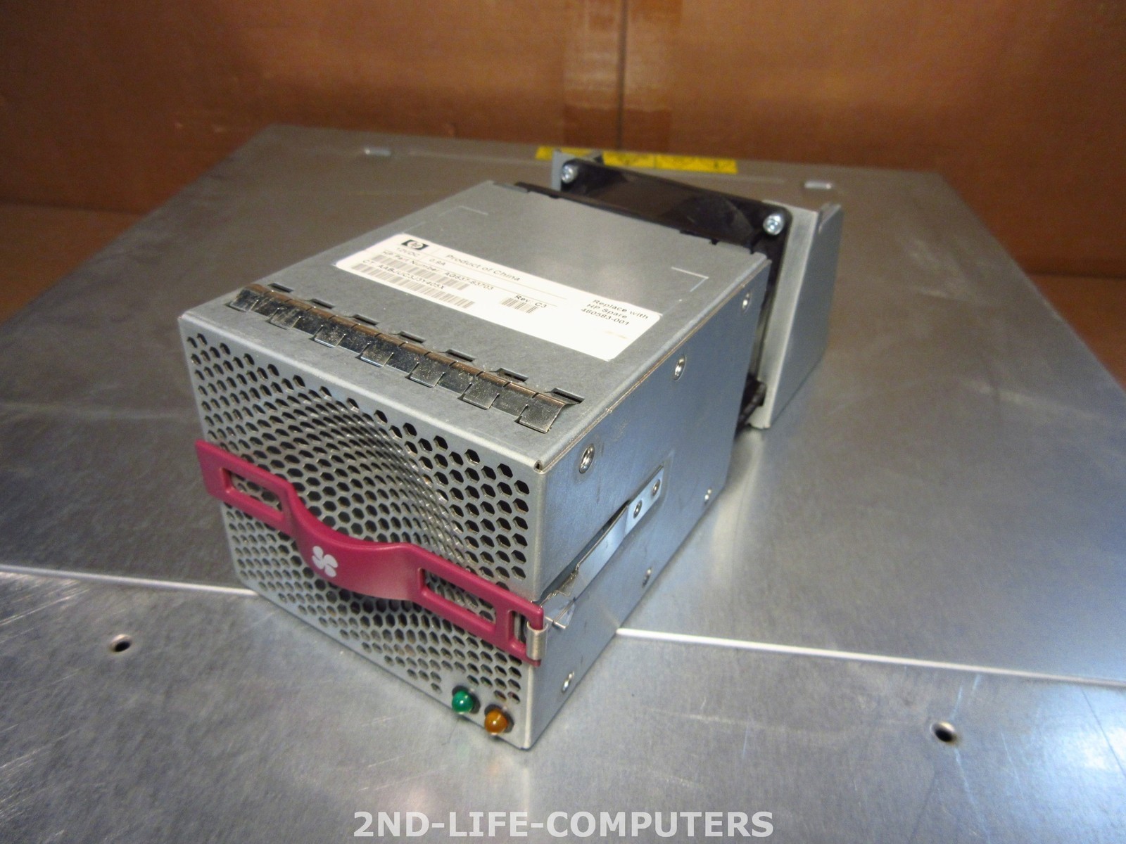 HP 460583-001 AG637-63703 Array Fan Case Module PULLED FROM HSV300 AG637