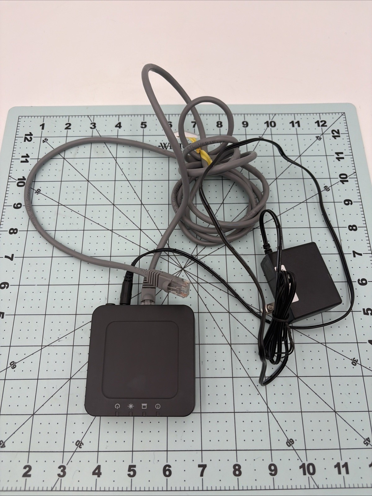 Adtran SDX611 1287933F1 GPON ONT Optical Terminal Black  w/ Power Cable