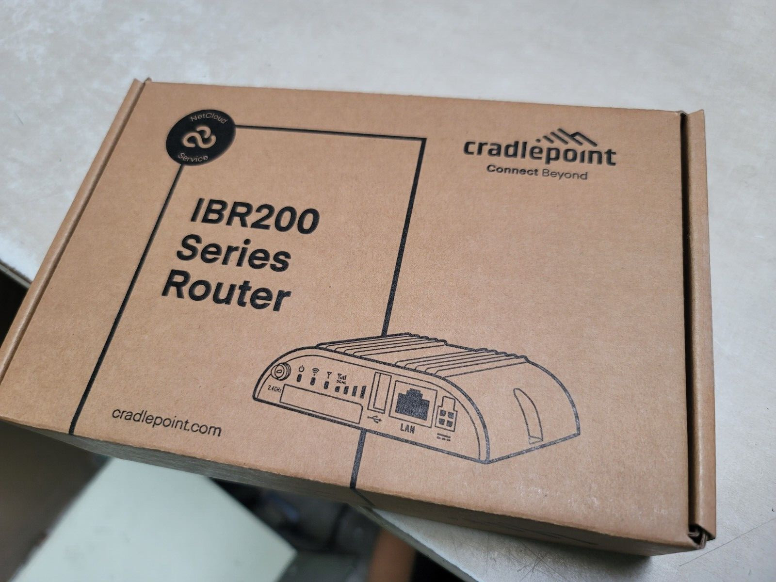 Cradlepoint IBR200 Series Router TX6-020010M-XRB New Open Box