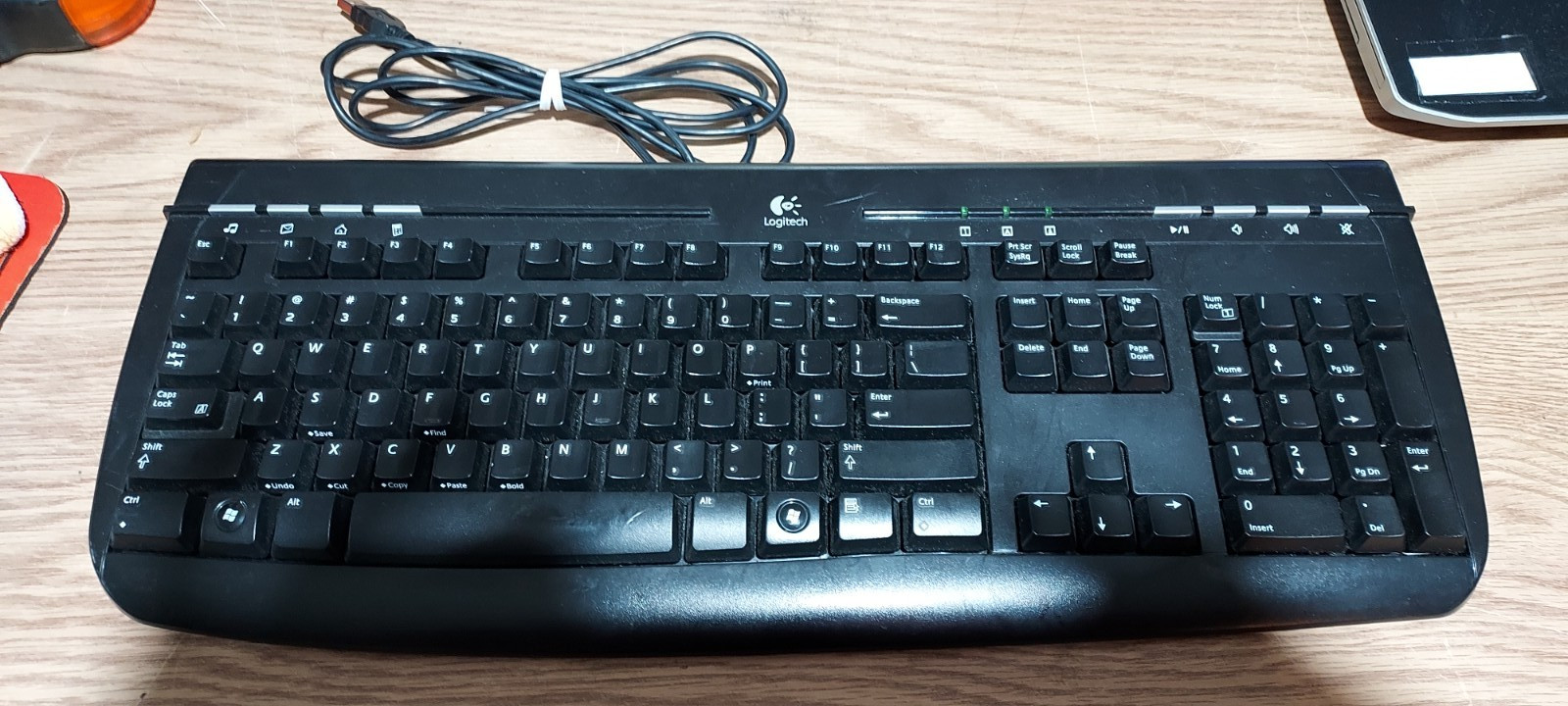 Logitech Internet 350 Wired Keyboard Black Wired  Y-UM76A USB  Garage