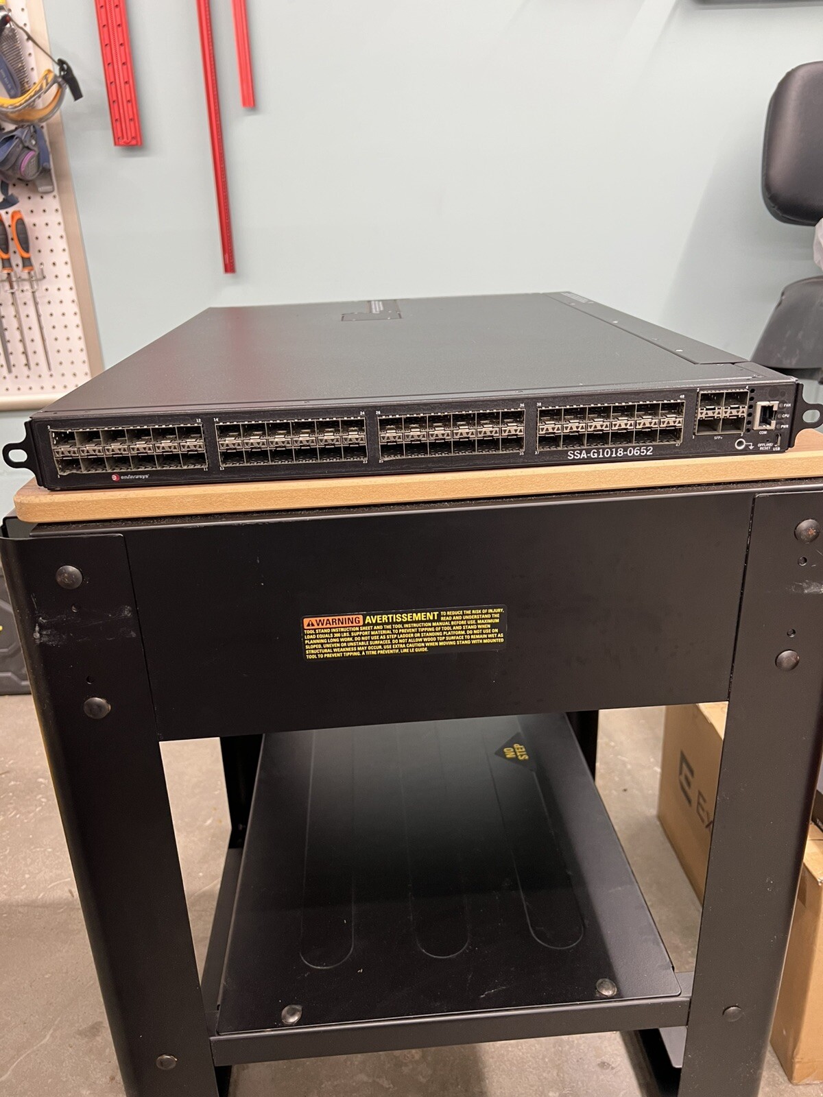 Enterasys/Extreme Networks SSA Chassis G1018-0652 48-Port Switch