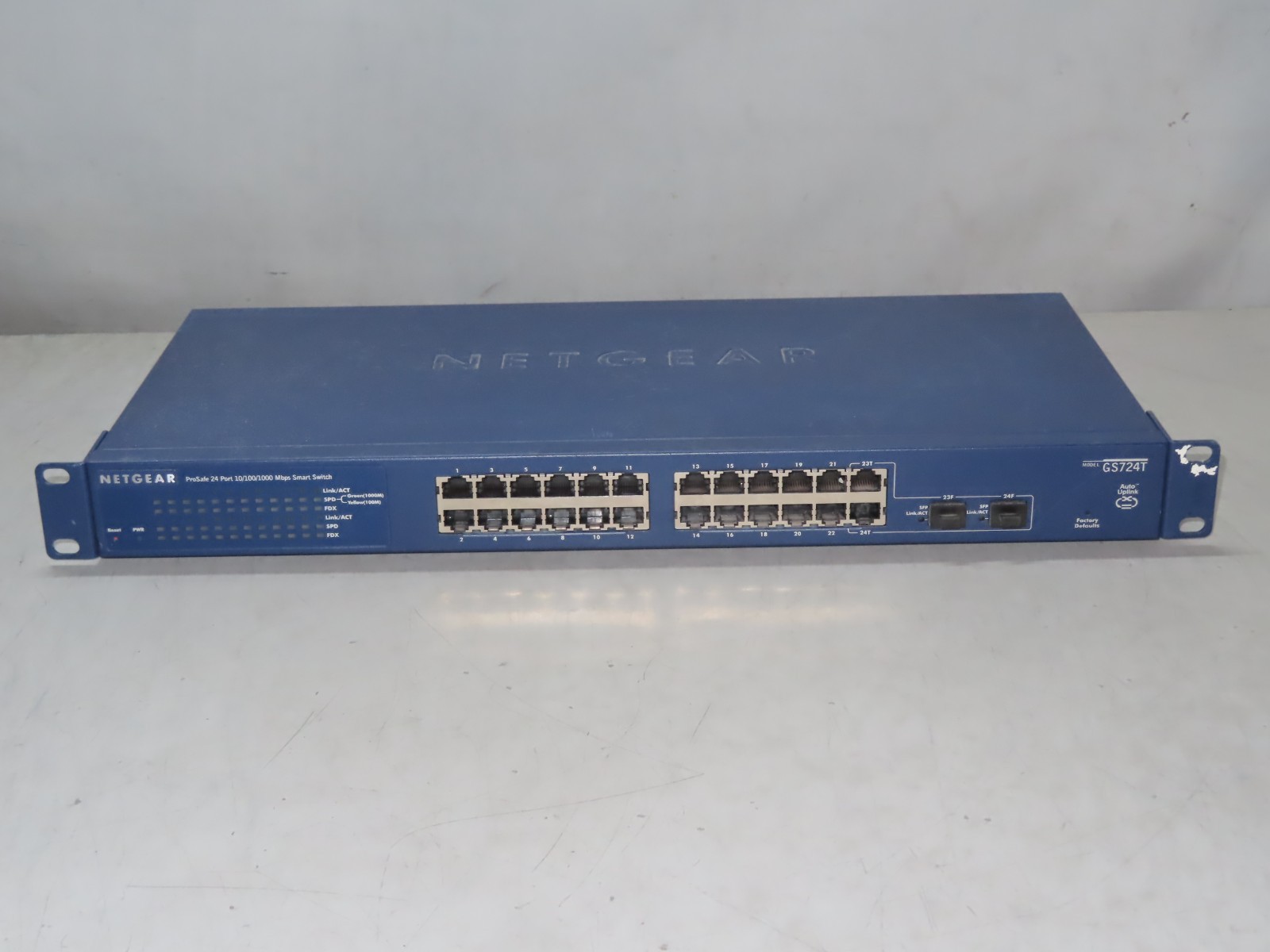 NETGEAR PROSAFE GS724T V3 24 PORT GIGABIT SMART ETHERNET SWITCH
