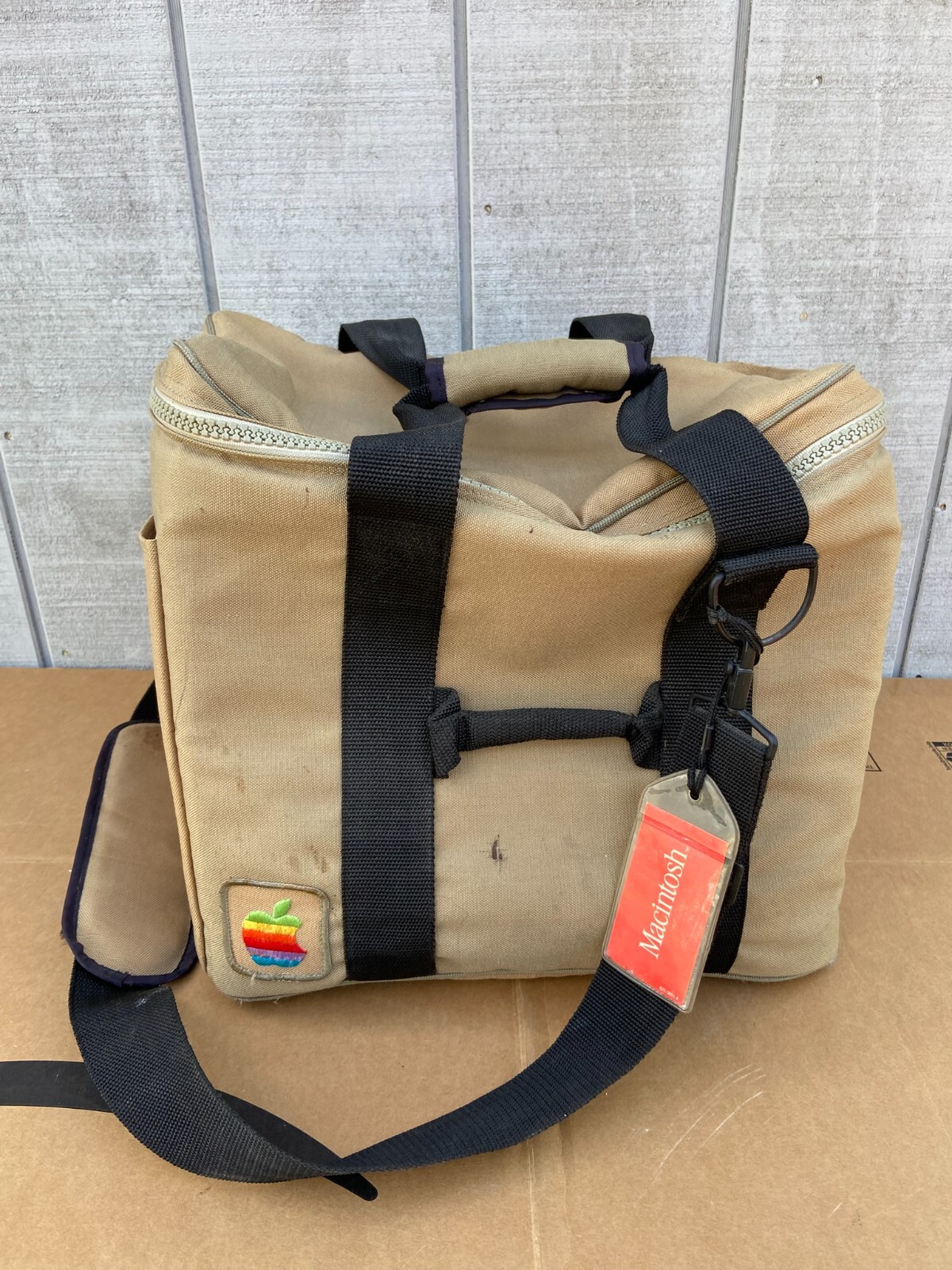 Vintage Apple Macintosh Computer Travel Bag Tote Carry-On Case With Strap & Tag