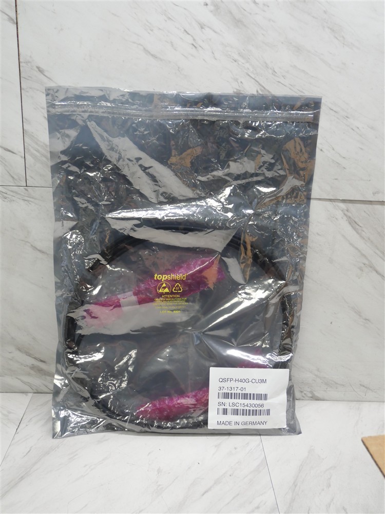 NEW Cisco QSFP-H40G-CU3M 40G QSFP+ DAC Twinax Cable 3M 37-1317-01