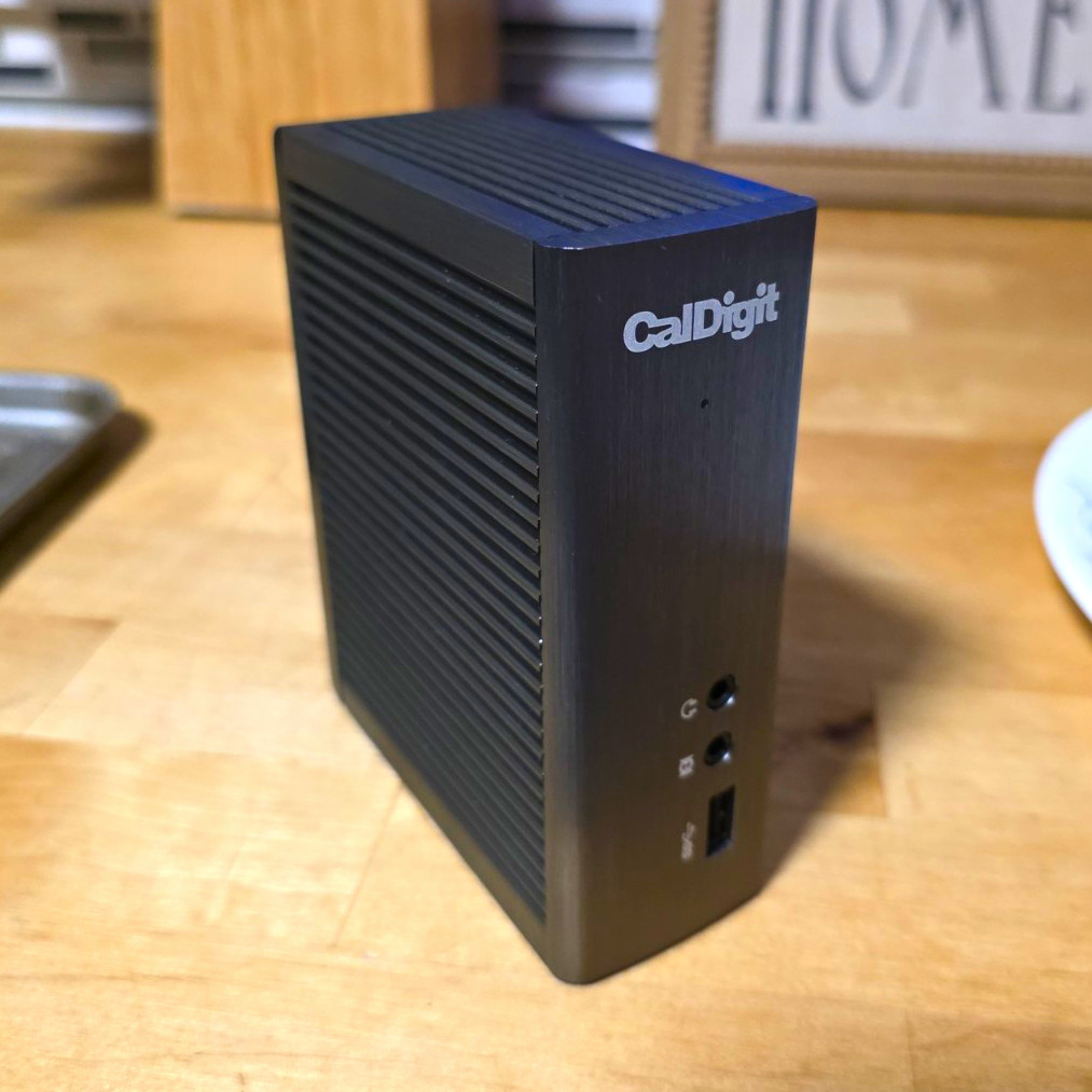CalDigit Thunderbolt Station 2 computer laptop docking station Sata USB Tb Hdmi