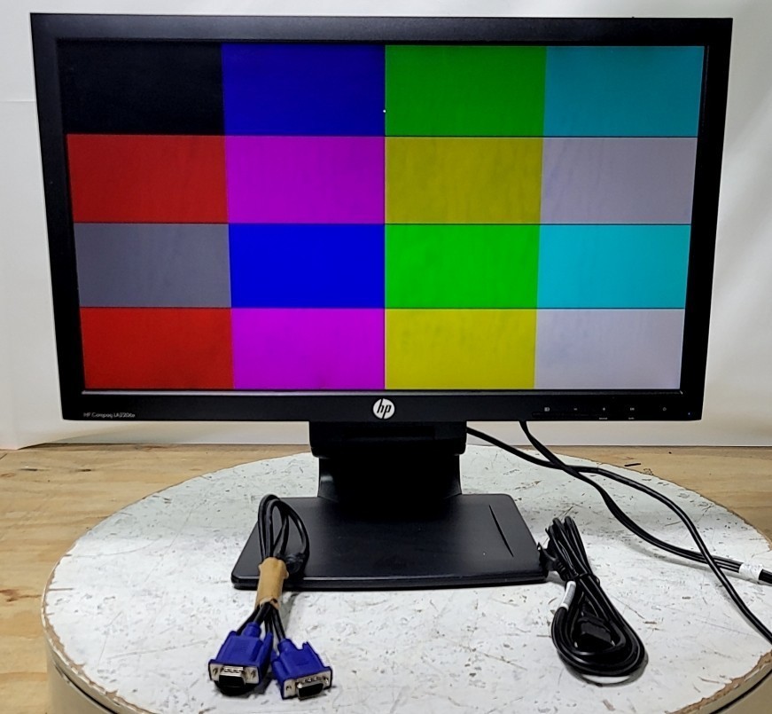 HP COMPAQ LA2206X XN376A LCD Monitor 22" Grade B VGA DVI DisplayPort USB