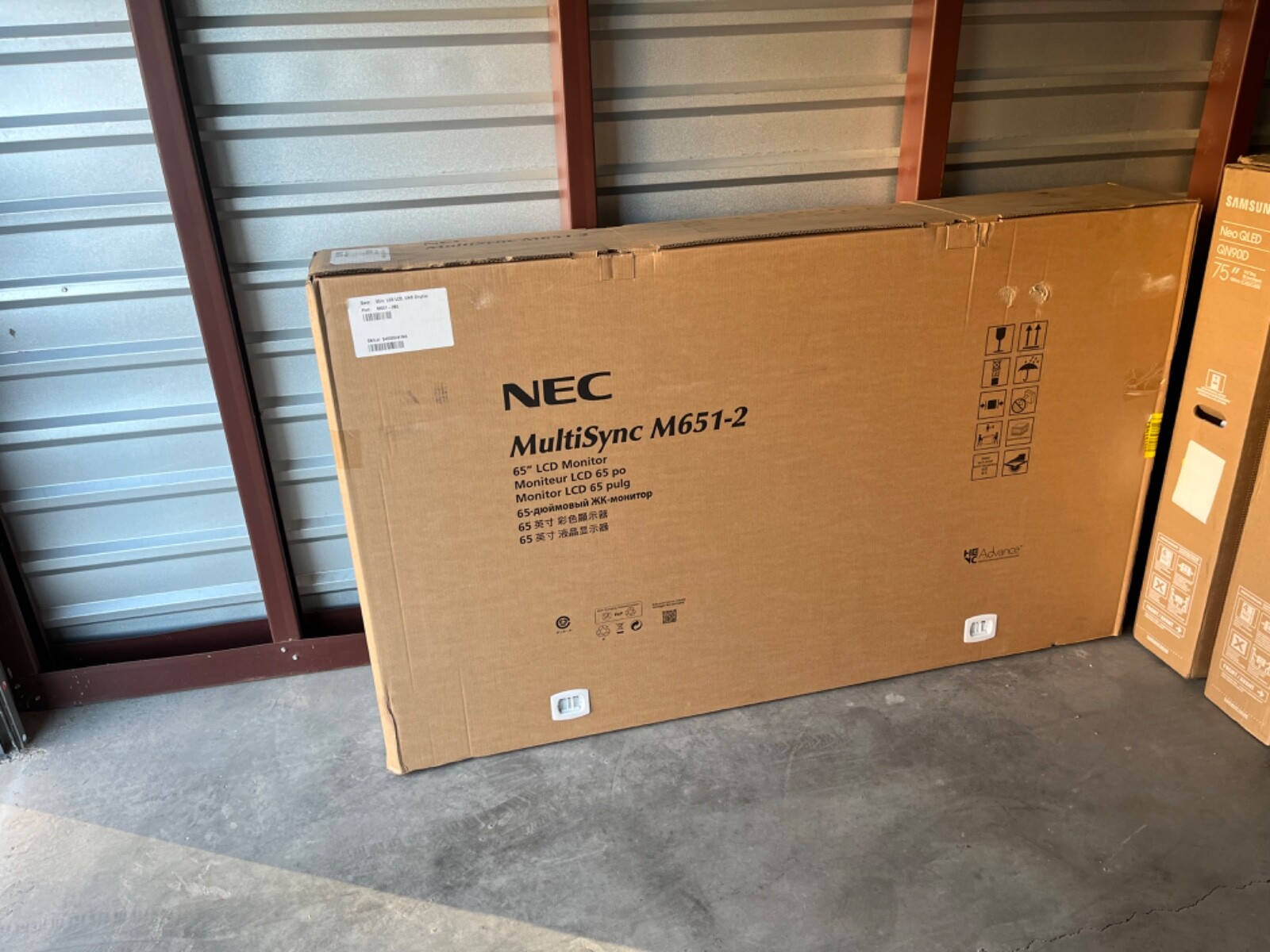 NEC M651 65" Ultra High Definition Professional Display Monitor