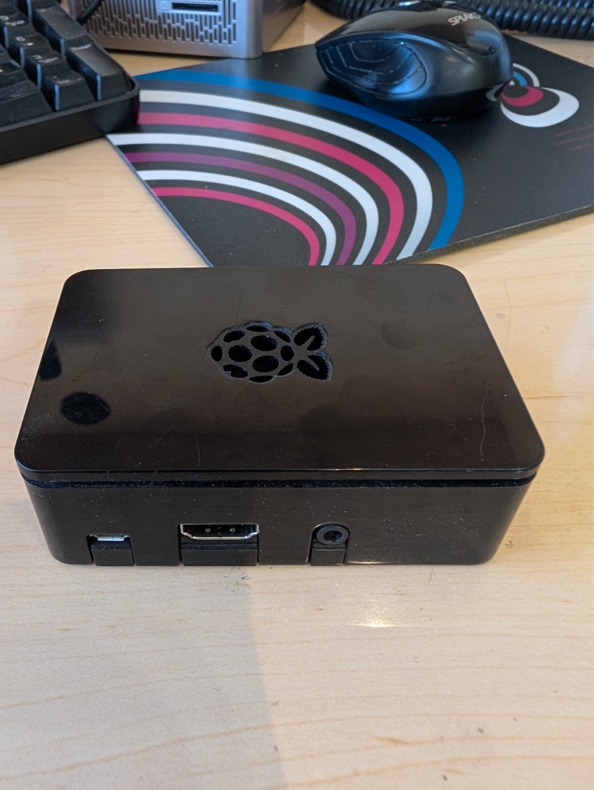 Raspberry Pi 3 Model B V.1.2 *Tested-Working* - With Case and Power Adapter