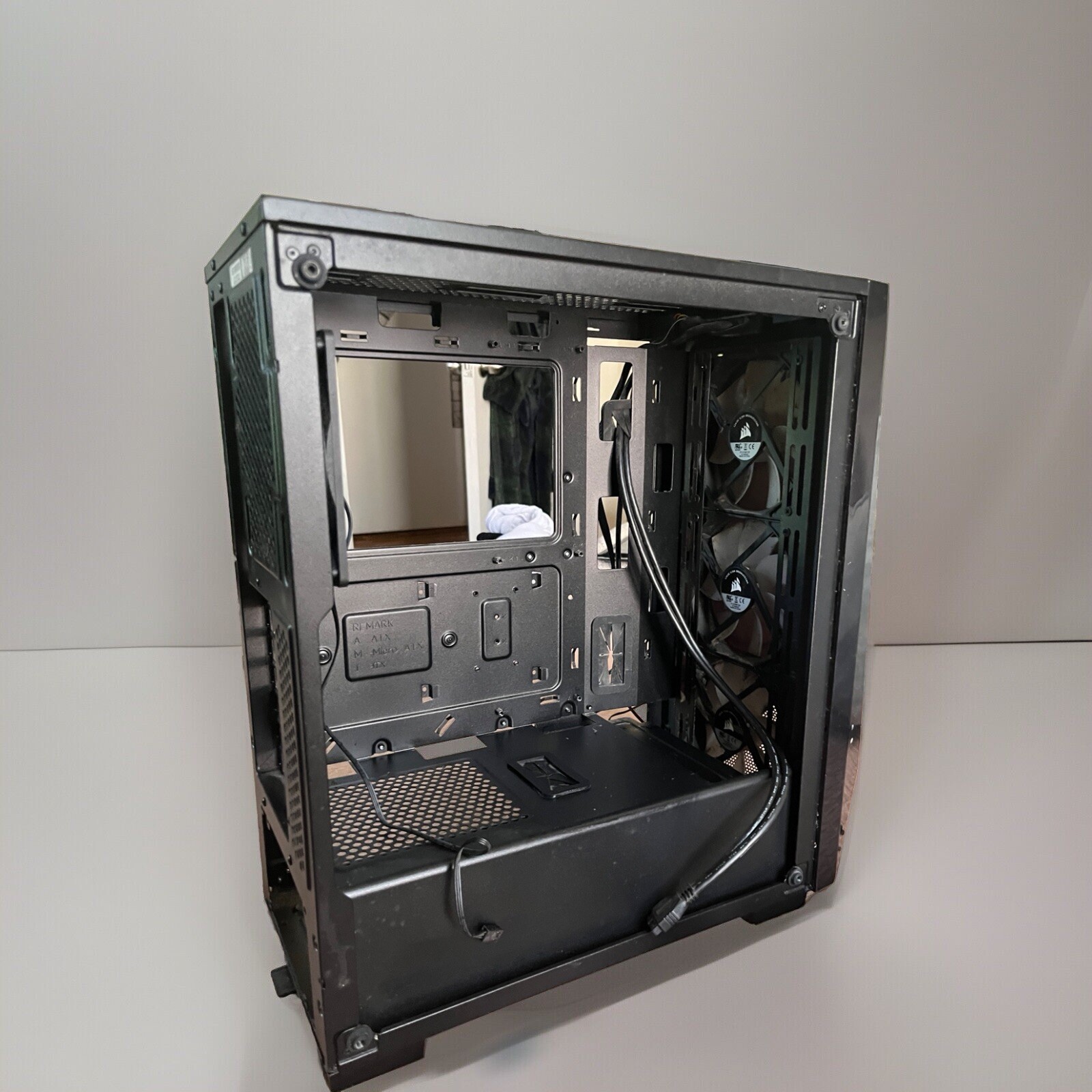 Antec DF700 FLUX Mid Tower Case - Black