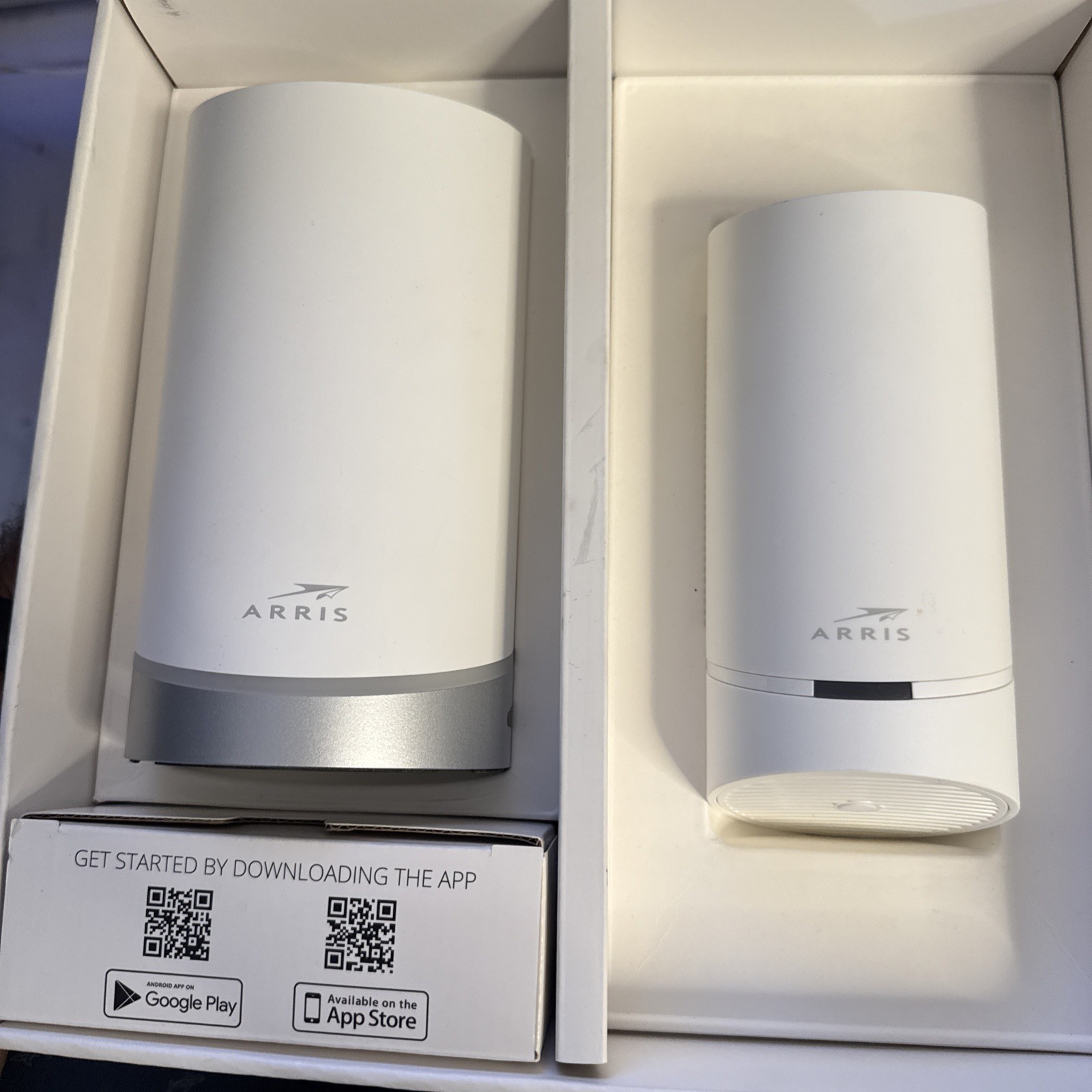 Arris Surfboard MAX W122 Mesh WiFi 6 System Router Extender W122 AX6600 W21 W11