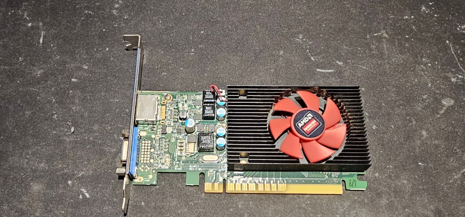 Dell AMD Radeon R5 430 1GB GDDR5 High Profile Graphics Video Card 0GN6HV