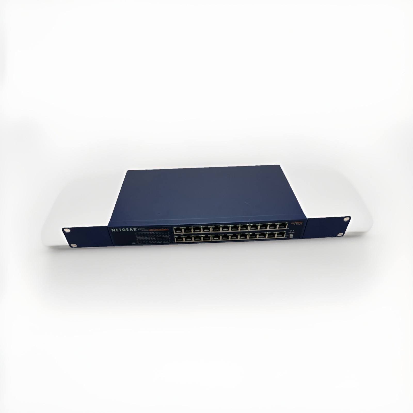 Netgear FS524 24-Port Fast Ethernet Switch Rack Ears Included