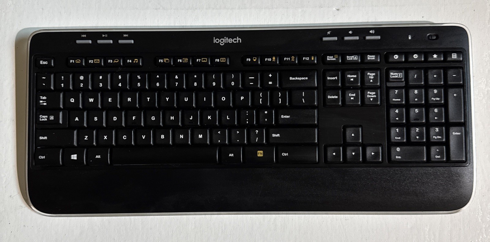 Logitech K520 Full-Size Wireless Keyboard NO USB RECEIVER