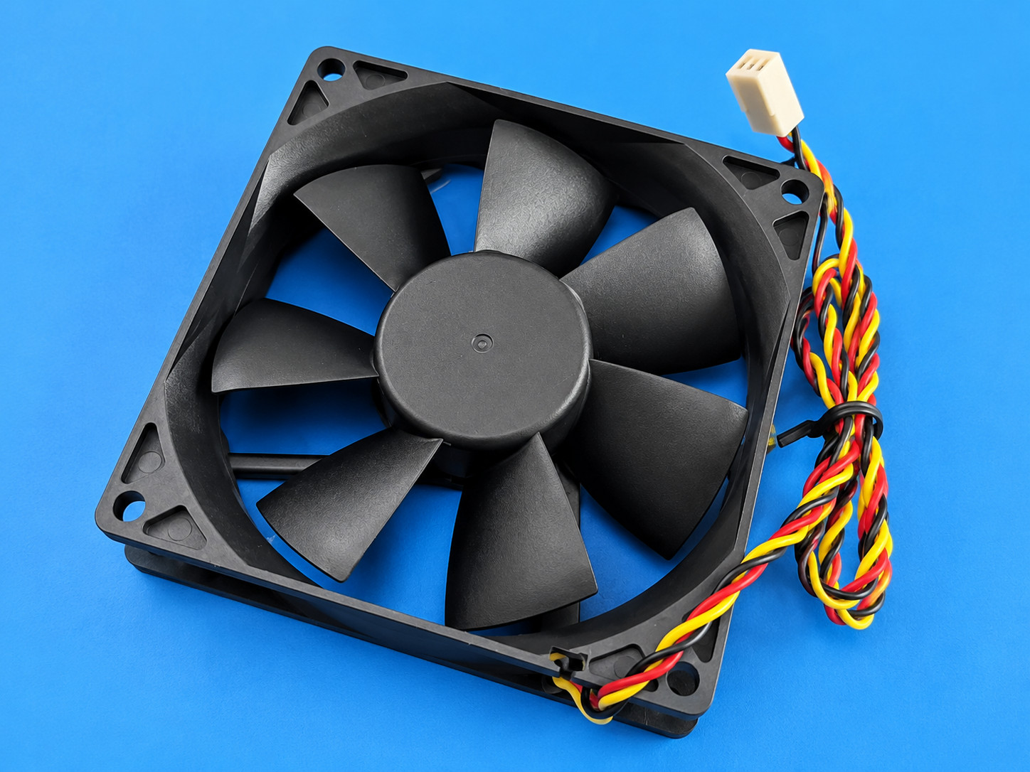 HP Pavilion 570-P065 570 Series Desktop Rear System Cooling Fan NEW