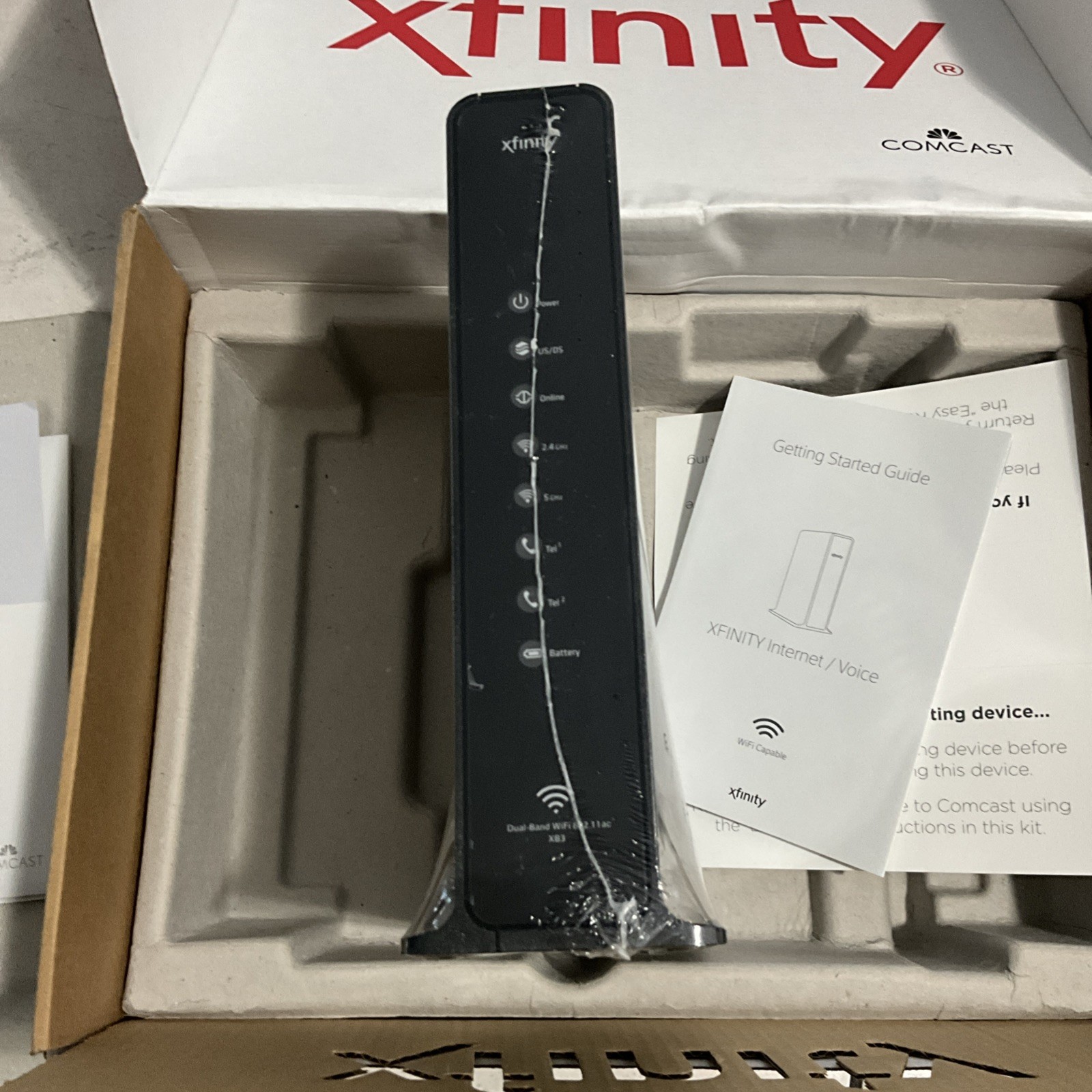 Cisco DPC3941T XB3 Wireless Modem Router DOCSIS 3.0 Voice Gateway