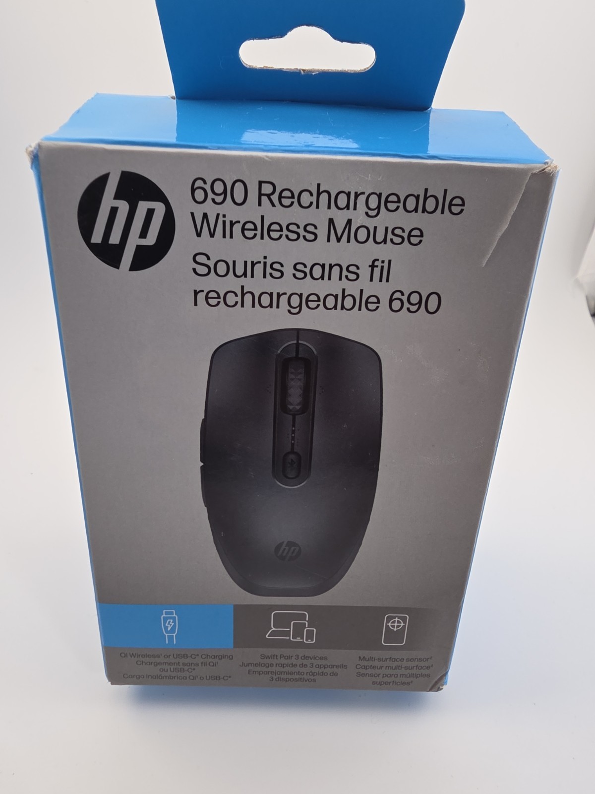 HP 690 Rechargeable Wireless Mouse Qi Wireless Charging Or USB Charging.