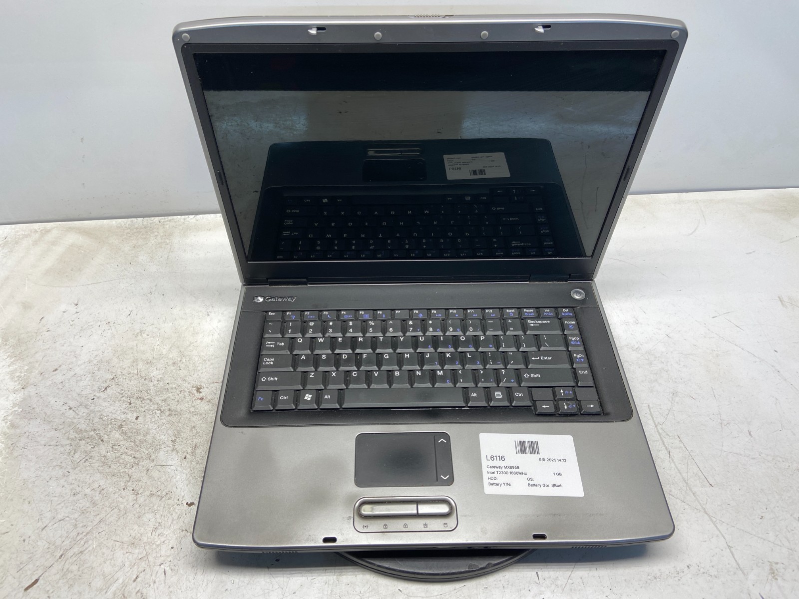 Gateway MX6958 Intel T2300 1660MHz 1 GB NO HDD