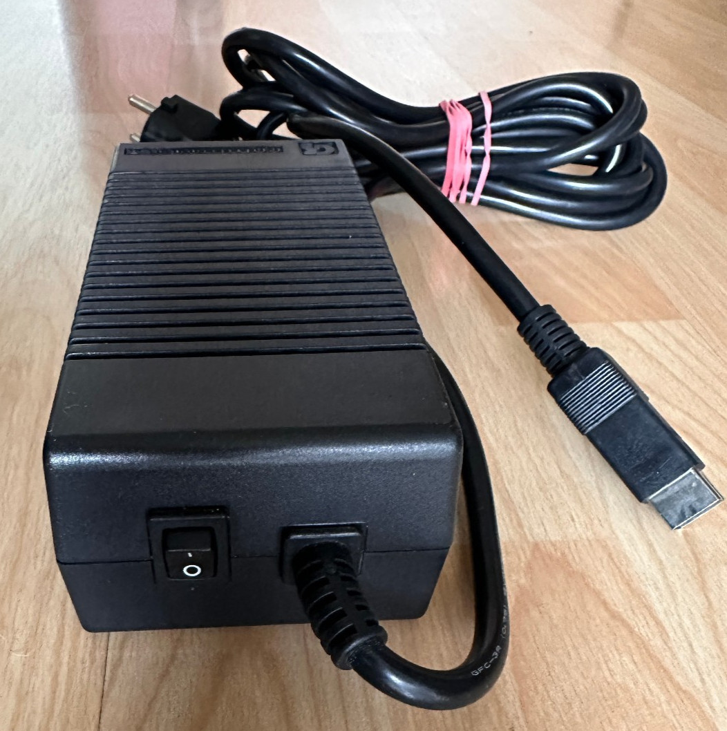 Commodore Power Supply 3.0 AMP For A500/A600/A1200 Tested Works #08 26