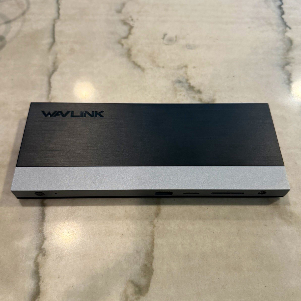WAVLINK WL-UMD05 USB-C Triple Display MST Dock w/ HDMI, SD/microSD, Black