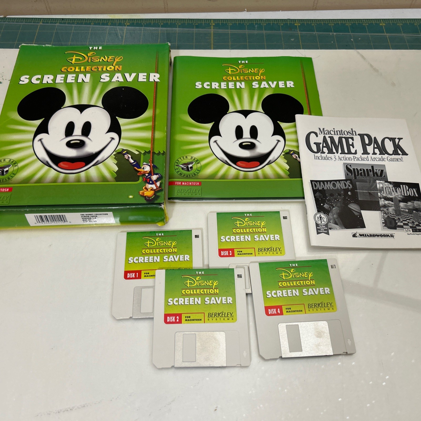 Vintage The Disney Collection Screen Saver for Macintosh 1993 3.5 Floppy Disk