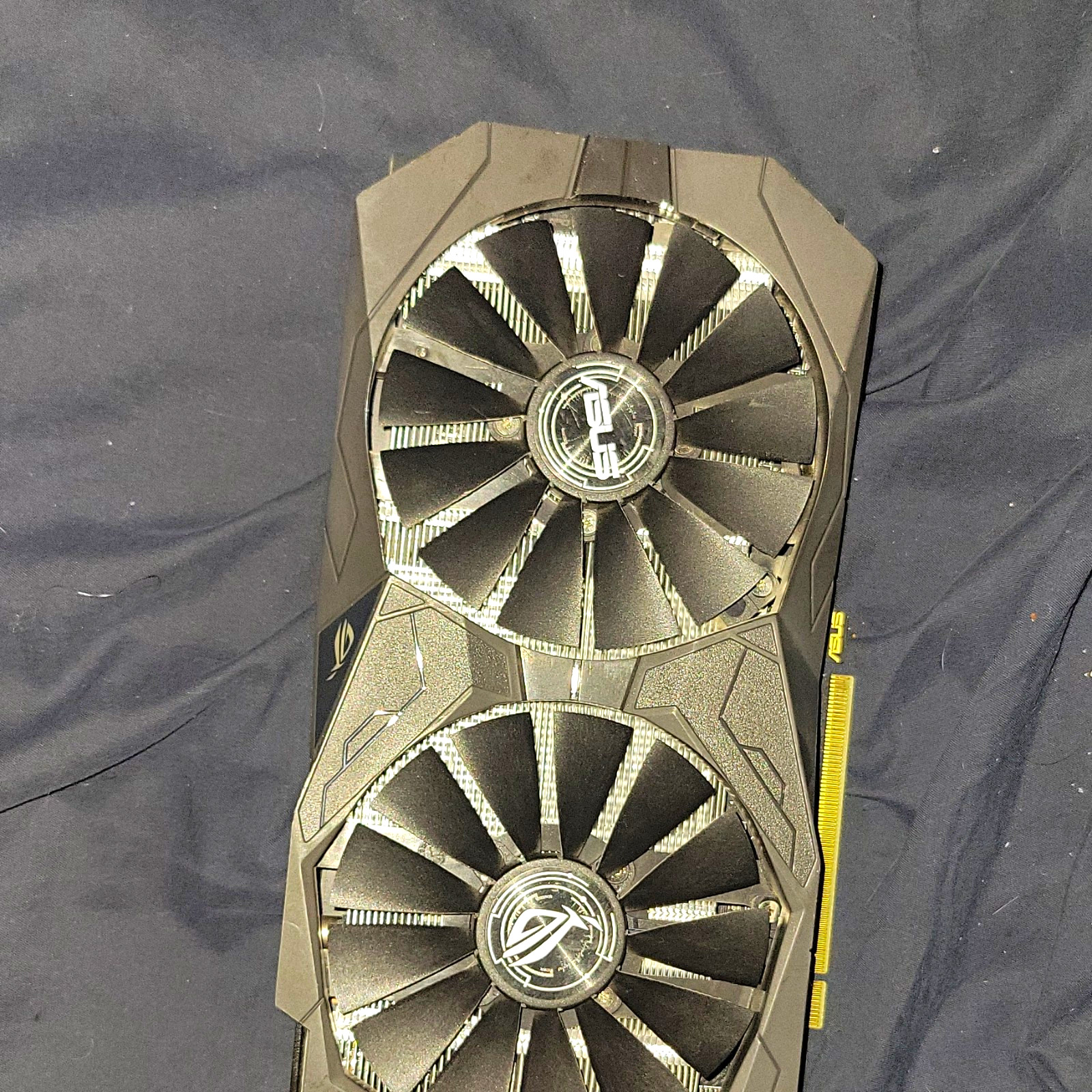 ASUS Dual NVIDIA GeForce 2GB GDDR5 PCIe x16 Dual Fan DVI HDMI DP
