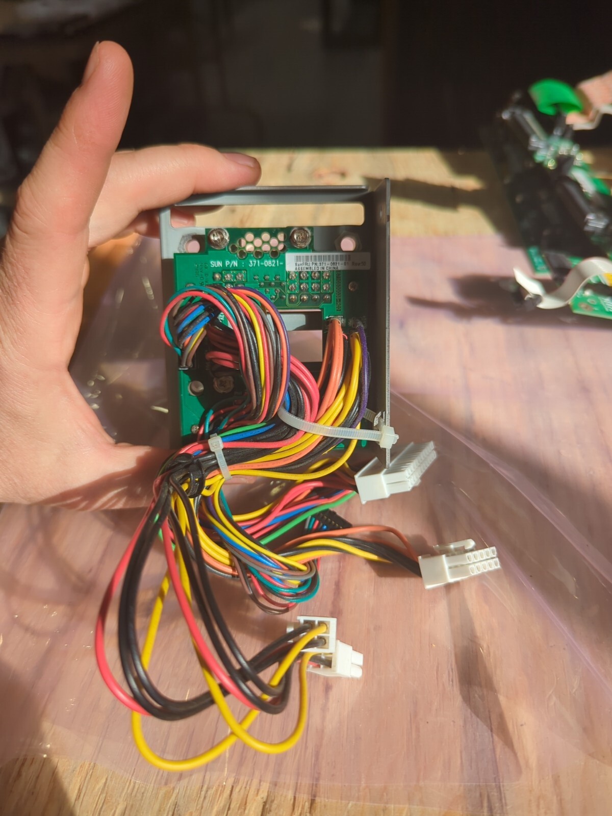 371-0821-01 SUN Power Distribution Board For V240 Servers 371-0821 (1087)