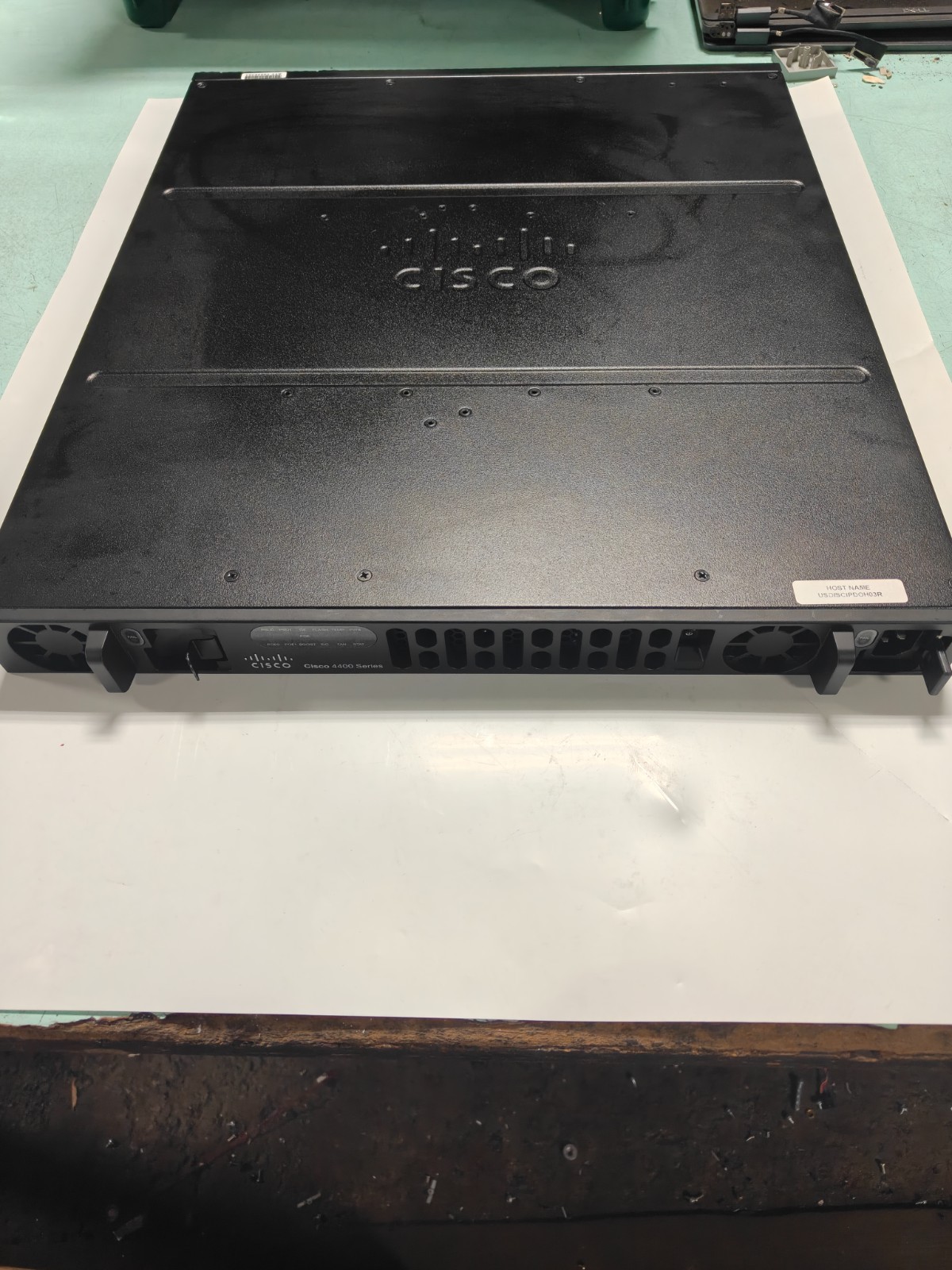Cisco 4400 Series ISR4431/K9 Integrated Network Router W/ NIM-ES2-8 (J674)