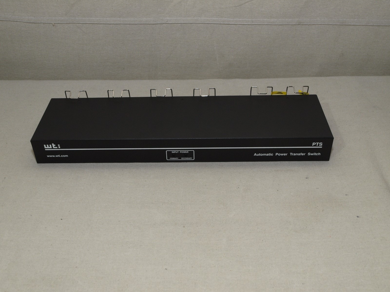 WTI PTS-4MM20-2R Auto Power Switch 200-240VAC 20 Amp 50/60Hz – NEW