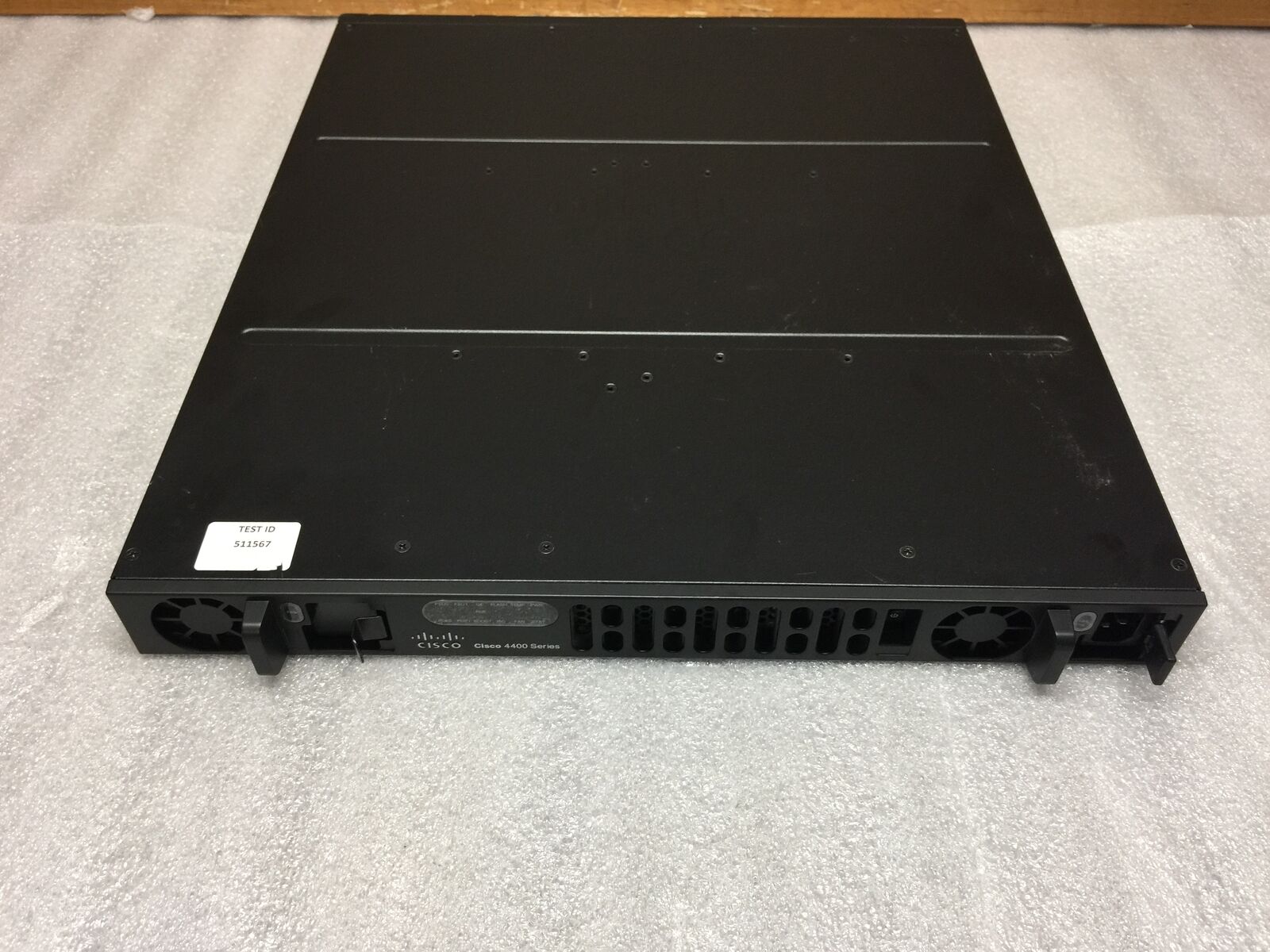 Cisco 4400 Series ( ISR4431/K9 V07) Integrated Services Router , Single power 