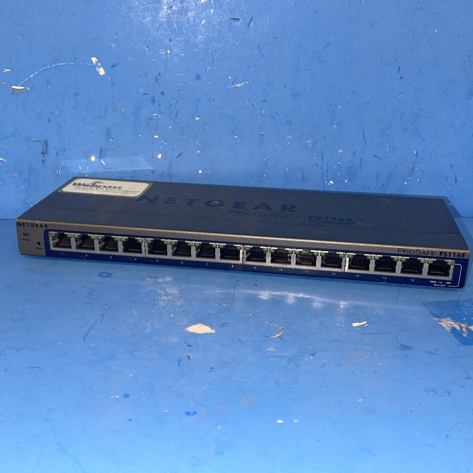 Netgear ProSafe Unmanaged Plus FS116E 16 Port 10/100 Fast Ethernet Switch