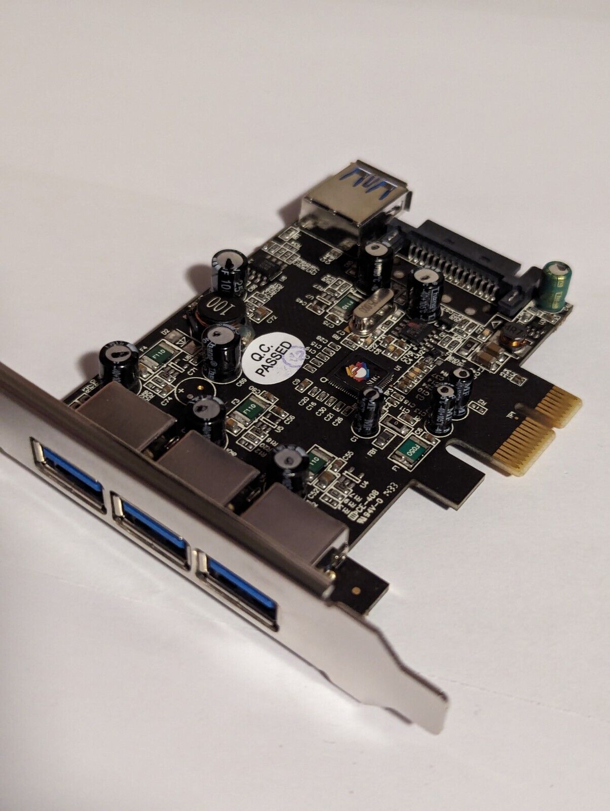 SIIG Legacy & Beyond JU-P40611-S2 Superspeed DP 4 Ports PCI-e to USB 3.0 High Pe