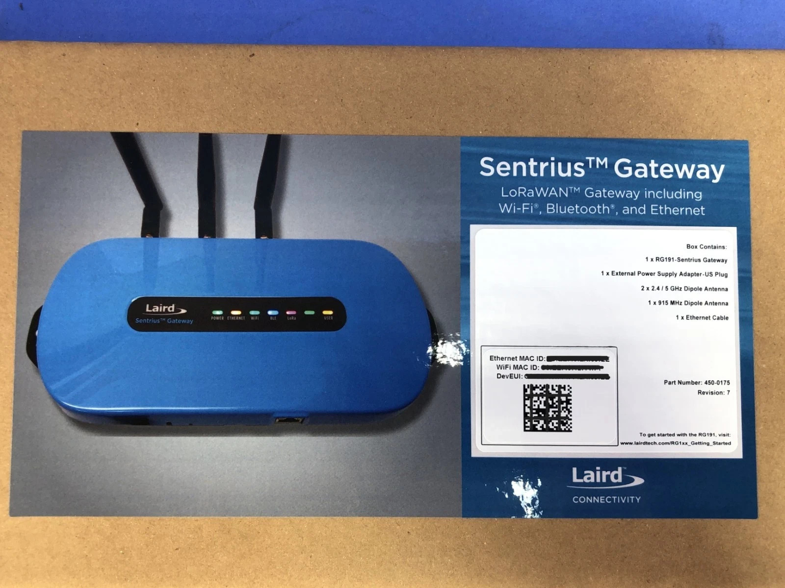 Laird Sentrius RG191 Gateway Bluetooth, Wi-Fi Gateway 3 prong