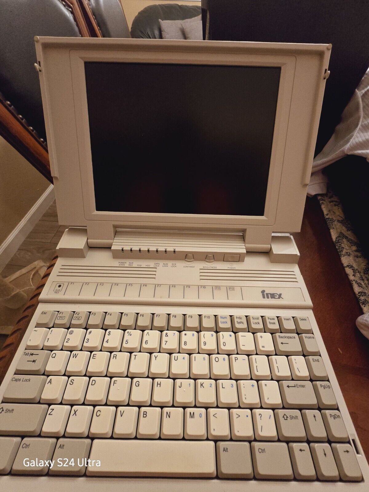 Vintage Inex 4100 (Cyrix Cx486SLC @ 25 MHz, 4 MB, MS-DOS 6.22/Windows 3.1)