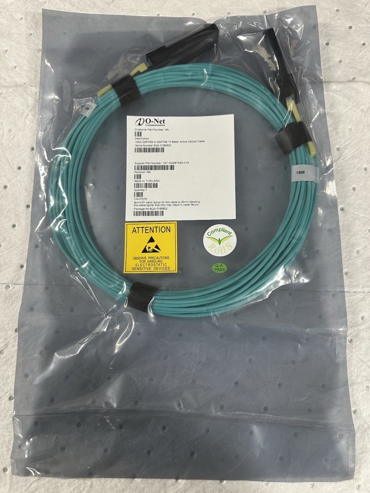 Sealed O-Net 100G QSFP28 to QSFP28 15M Active Optical Cable 1AT-3Q4M15XX-01A