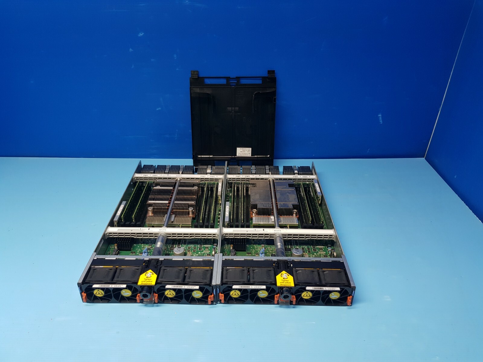 EMC Service Processor 1.8GHz 303-201-016B-02 FOR EMC VNX5400 Lot of 2