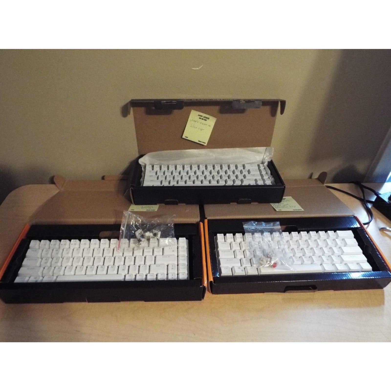 Mechanical Keyboards for Parts/Repair, Royal Kludge RK61/RK68 Magic Refiner MK14