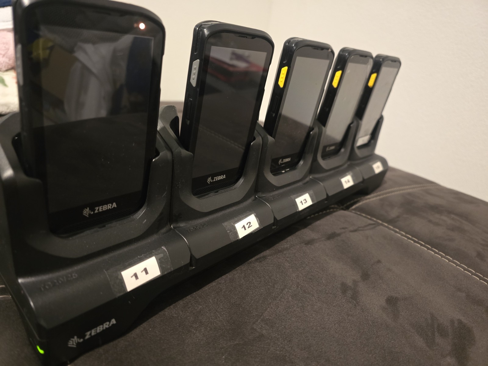 Zebra 5r Set Charging Dock TC20 TC25 ShareCradle CRD-TC2X-SE5CO-01 Multi Charger g