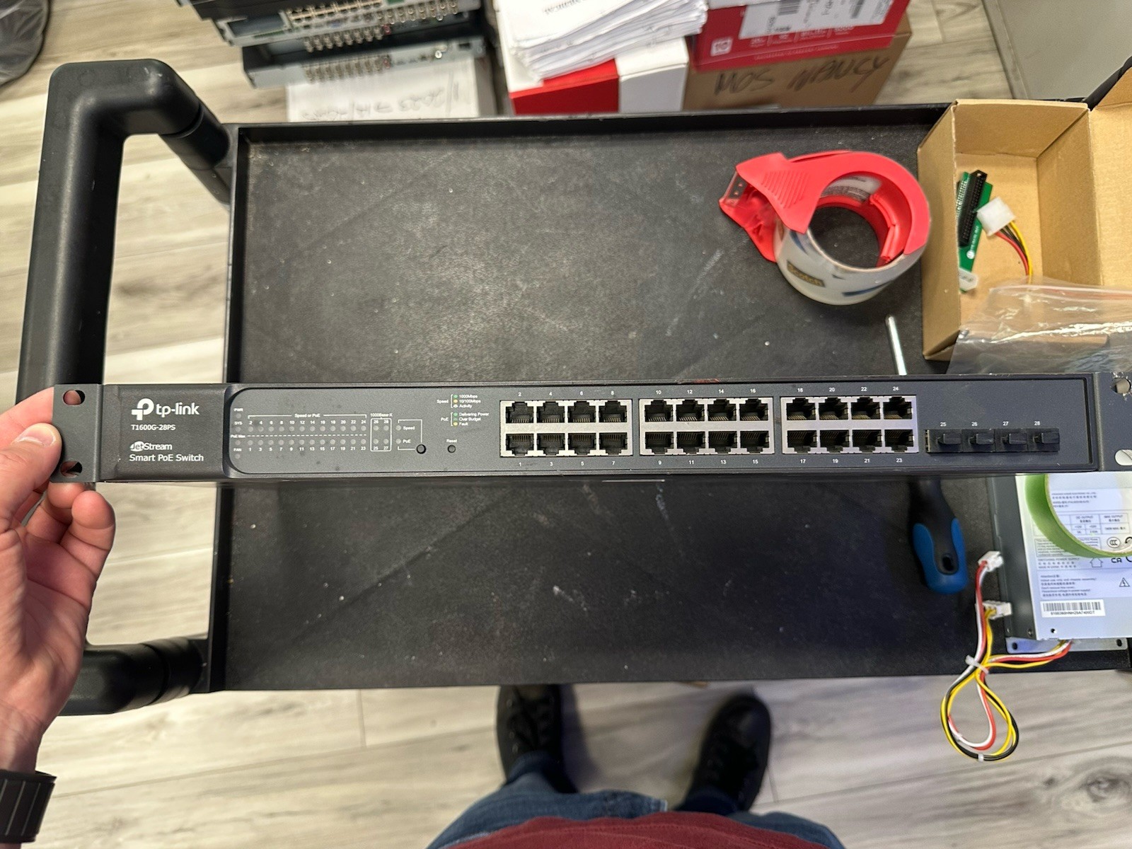 TP-Link JetStream T1600G-28PS 24 Port Gigabit Smart PoE+ Switch