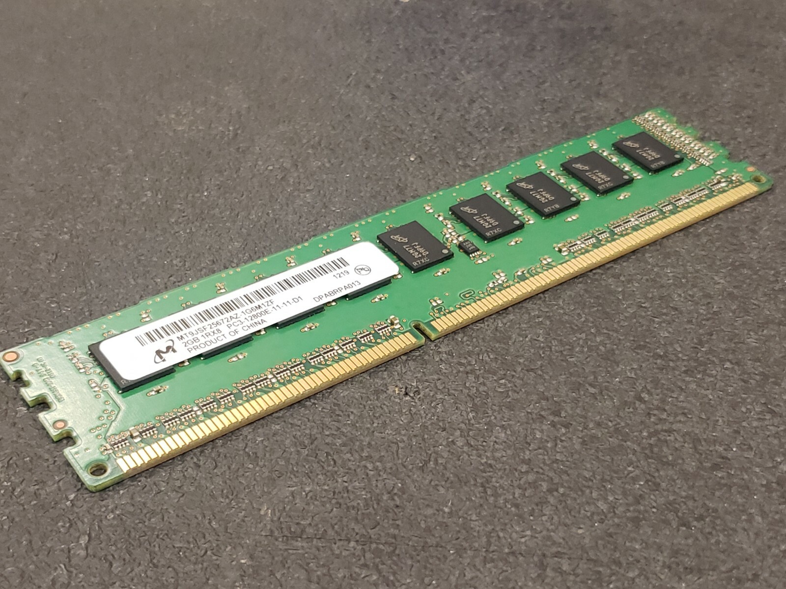 NEW, MICRON TECH, MT9JSF25672AZ-1G6M1ZF, 2GB Server Memory RAM