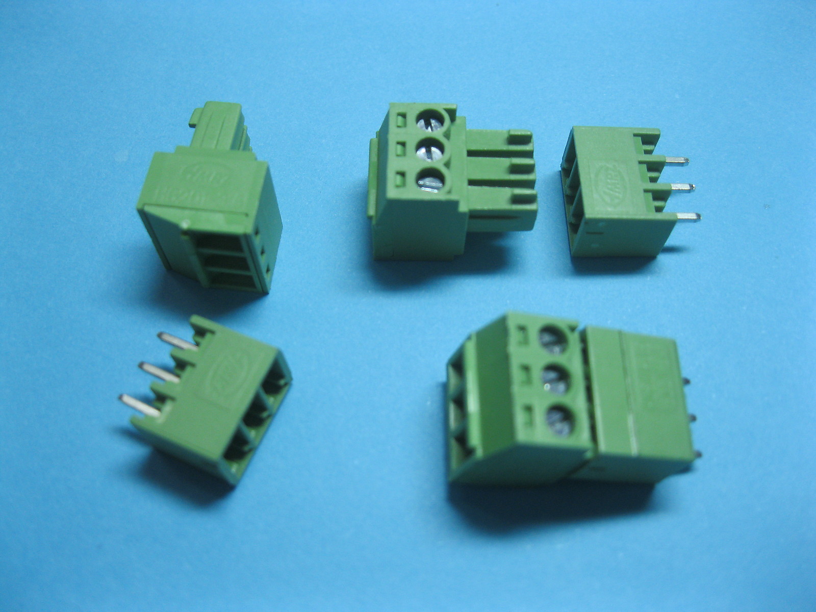 20 pcs Pitch 3.5mm 3pin/ way Screw Terminal Block Connector Green Plugable Type