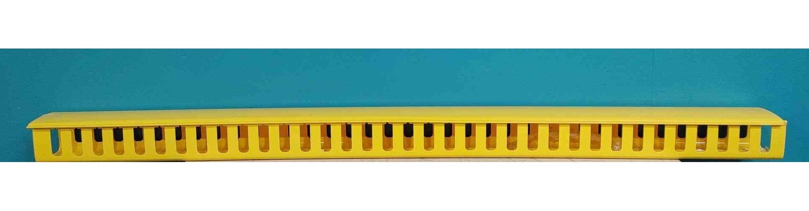 CommScope FiberGuide 4x4 Slotted Channel Fiber Cable Duct Raceway FGS-KTW2-K