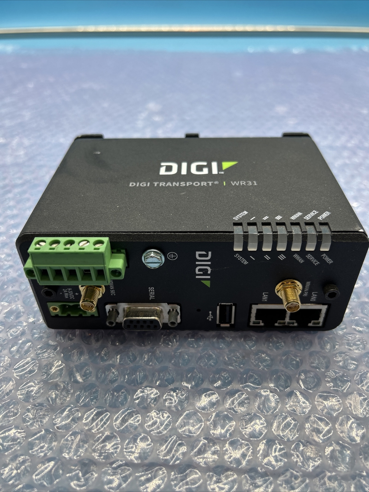 DIGI TRANSPORT WR31 MULTI-CARRIER 4G LTE ROUTER DUAL ETHERNET WR31-M52A-DE1-TB